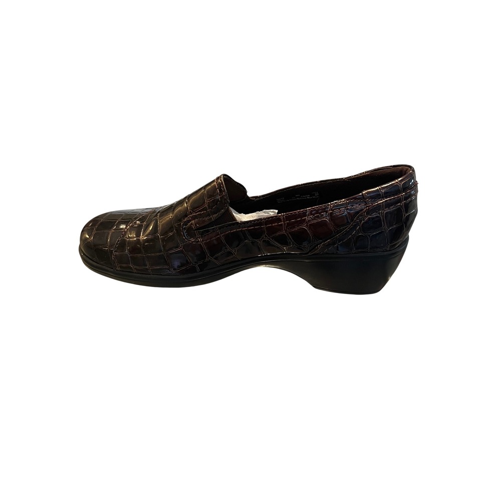 Clarks Bendables Womens 9N Brown Croc Patent Leather Wedge Loafers Slip On Shoes - Picture 5 of 11